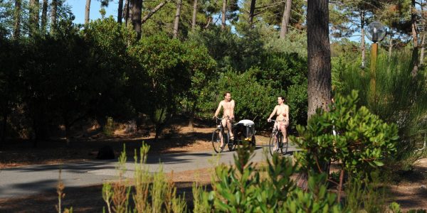 vélo village naturiste - piste cyclable côte atlantique