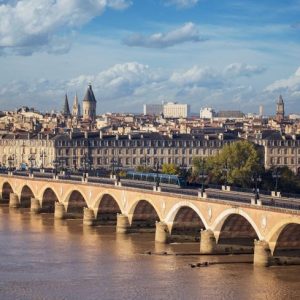 pont de pierre bordeaux